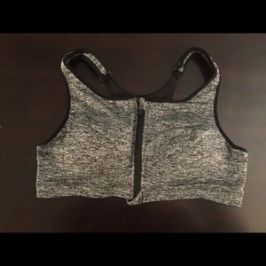 👀Padded sports bra👀